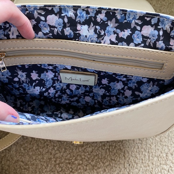 🧿 CROSSBODY BAG - Picture 8 of 8